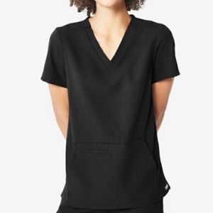 NWOT FIGS Pacora Scrub Top (kangaroo front pocket) Great condition!